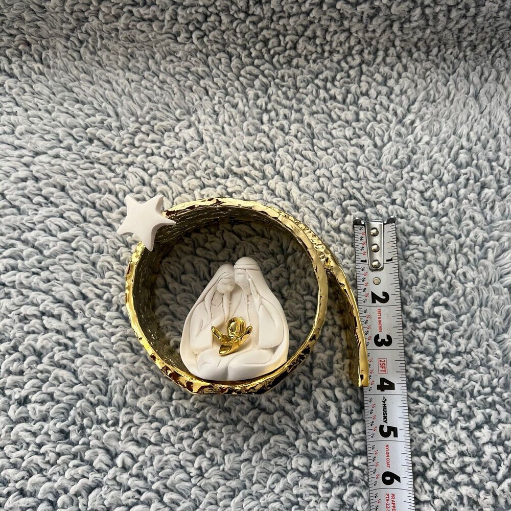 Bongelli Preziosi Nativity Three Figures In One-Piece Set Gold White NEW in Box - Picture 15 of 16